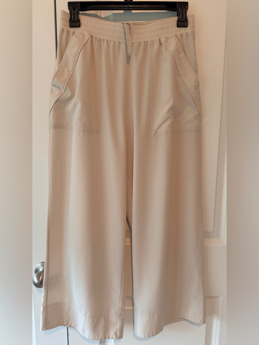 Old Navy Wide Leg Crop